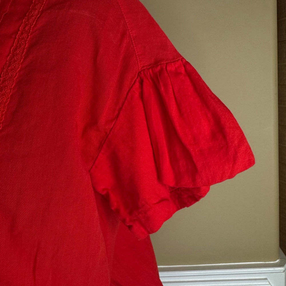 JW Style Women’s Red Pintuck Blouse with elastic on bottom - Picture 3 of 6